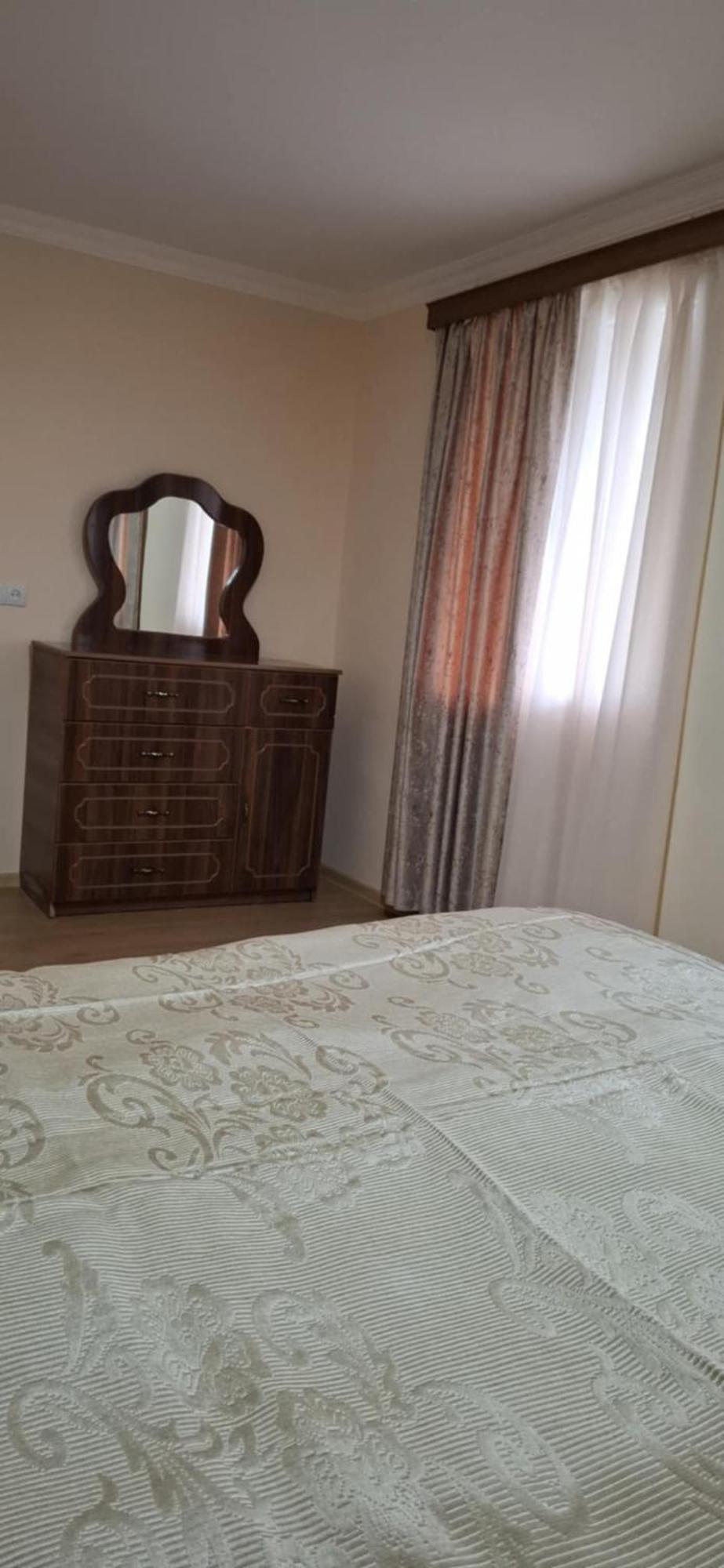 Valodia Guest House In Mestia Buitenkant foto